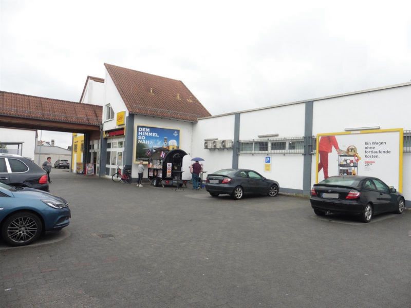 Maxdorfer Str.  35/Eing. re. Pos. 2/Netto