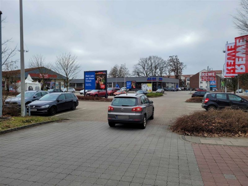 Bremer Landstr.   3b/REWE PP/Sto. 2 sew.