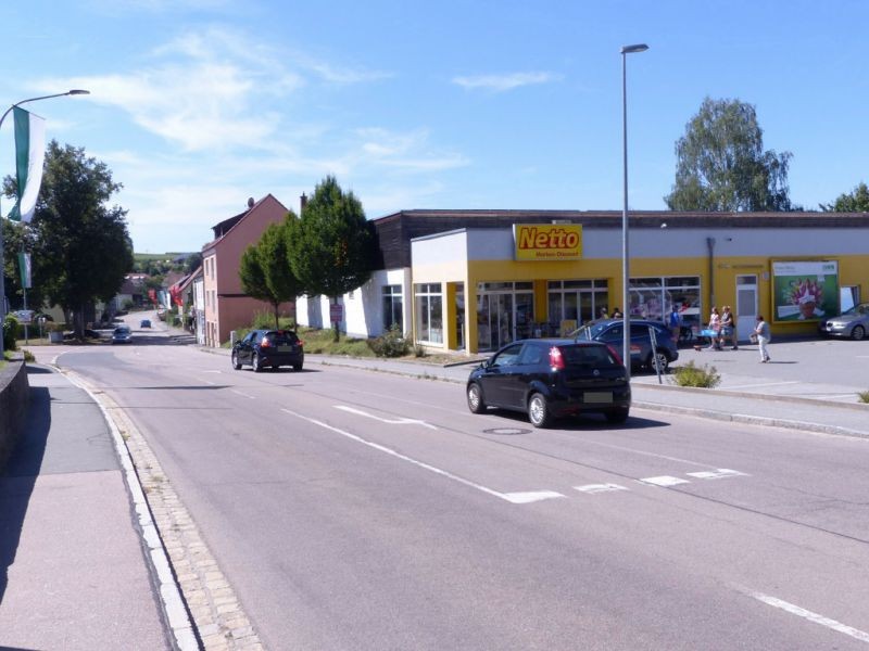 Hammerstr.  38 (neb. Eing. re., Netto)