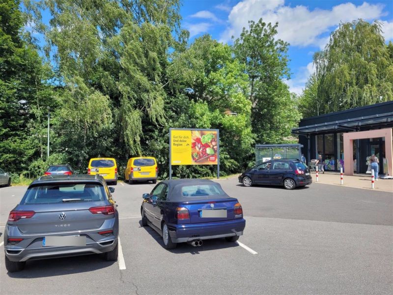 Jahnstr.  35/REWE PP/Pos. 1