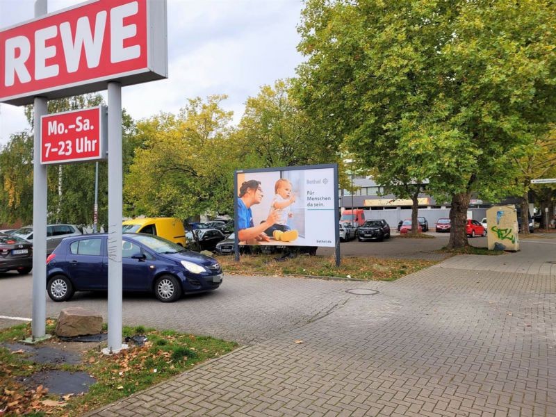 Gaußstr./Hüttenring  50/REWE PP/Sto. 2/We.li.
