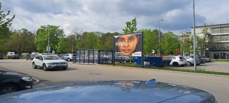 Oskar-v.-Miller-Str.   2/EDEKA PP/Sto. 4/Si. Markt