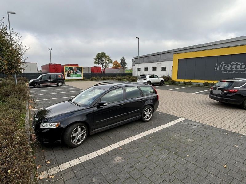 Nienburger Str.   1/Netto