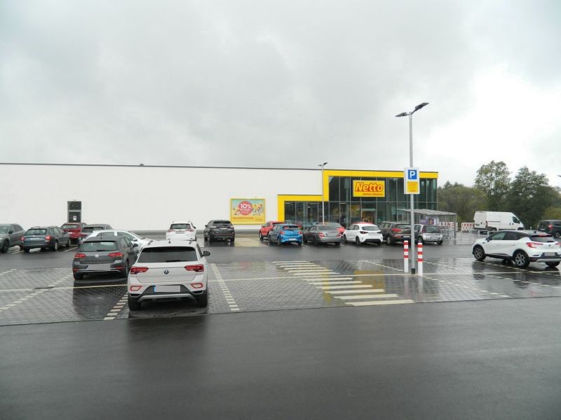 An der Gebrannten Brücke   2 li. neb. Eing. Netto