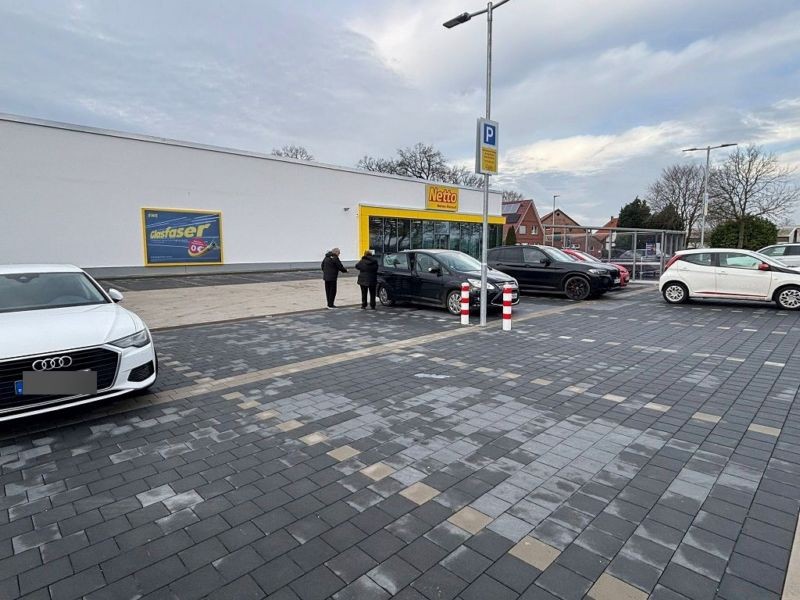 Bremervörder Str.  17/Eing. Netto