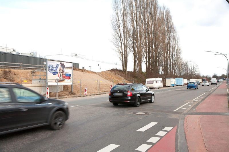 Longericher Str.geg. Einm. Robert-Perthel-Str.,2.S