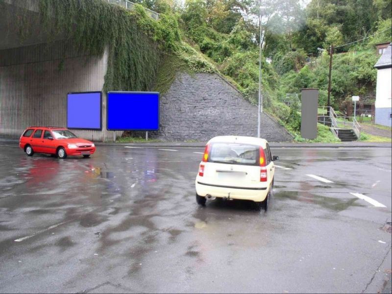 Schönlautenbach / Friedrichstr. neb. Ufg.