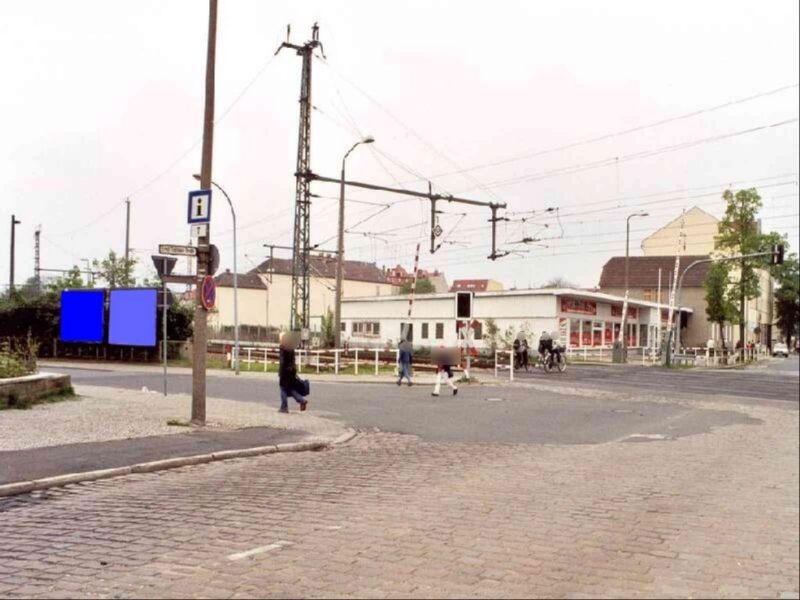 Ehrenfried-Joop-Str 83 geg./Trebuser Str.