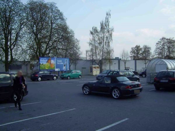 Braker Str. 71 geg. Eing. li.