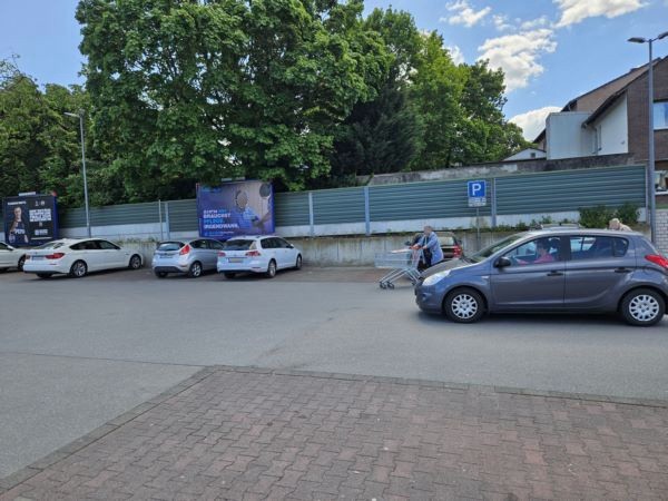 Othmarstr. 1 Zufahrt rechts