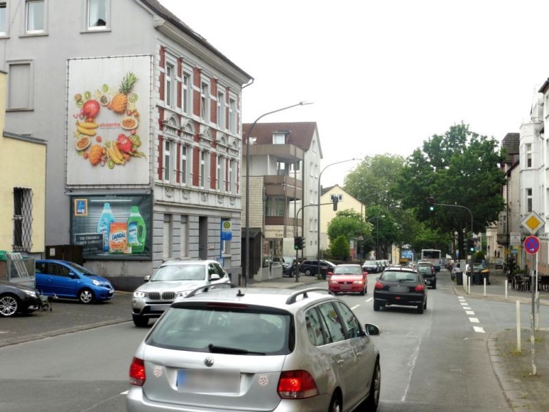 Nevigeser Str.  88 li.quer