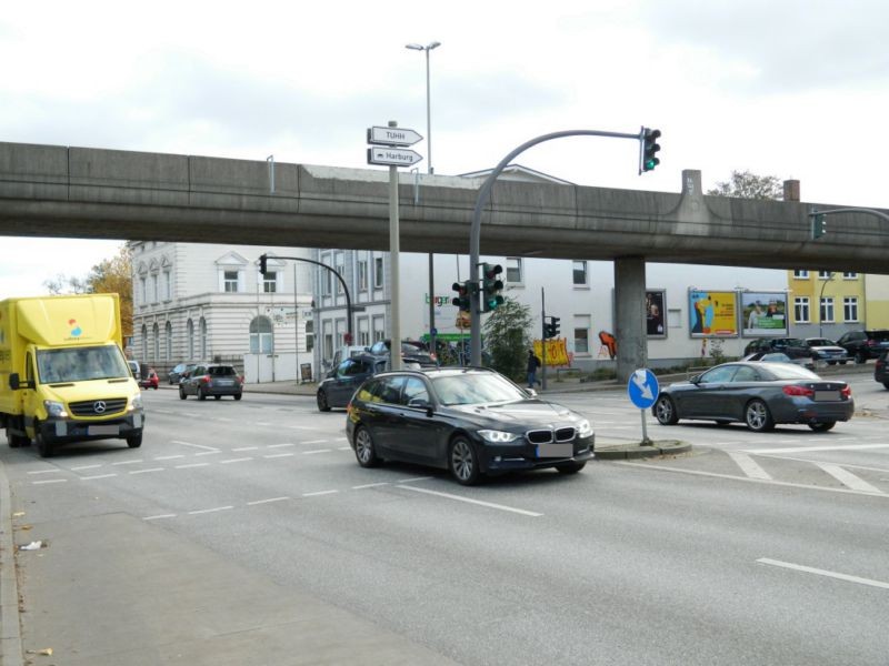 Seehafenbrücke/Buxtehuder Str.   3