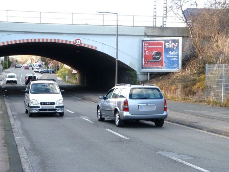 Vogelsanger Str./Wilhelm-Mauser-Str. re. saw.