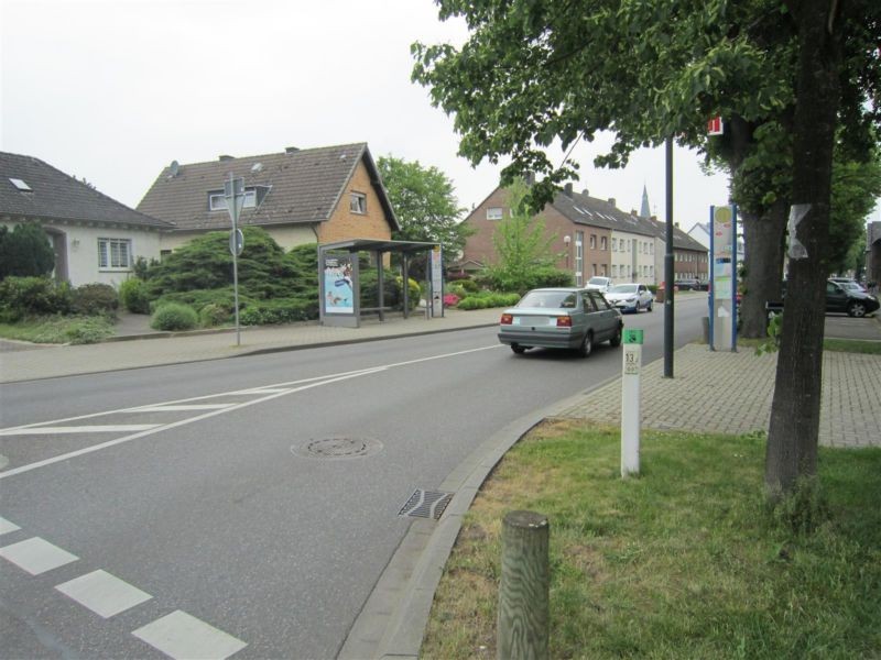 Hahnenstr.  78/Feldstr./HST Hahnenstr.  14 li.