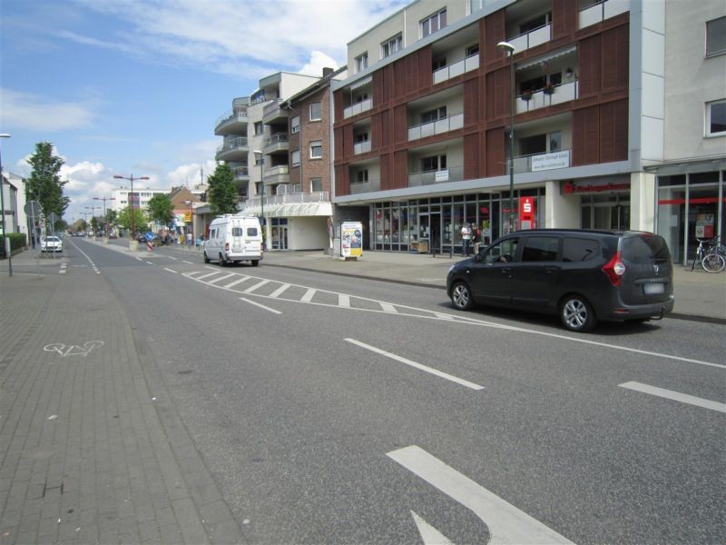 Kerpener Str. geg.  76/Sparkasse  42 re.