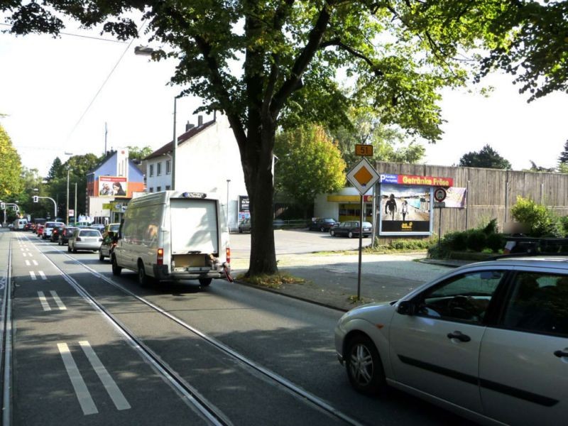 Hattinger Str. 193/Fußweg li. neb. 197