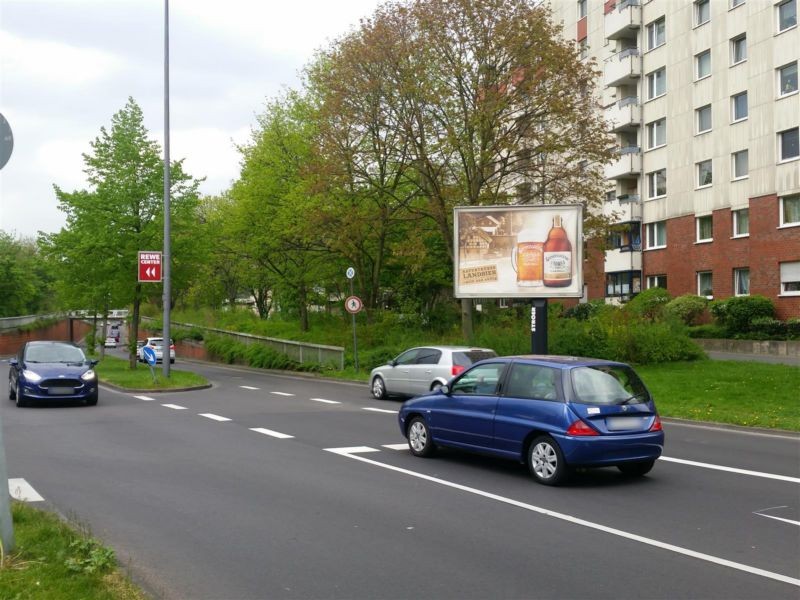 Willi-Suth-Allee geg. Liverpooler Platz/We.re.