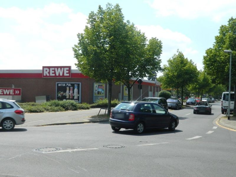 An der Wollebahn 4/REWE Nh. Thurnithistr. li. quer