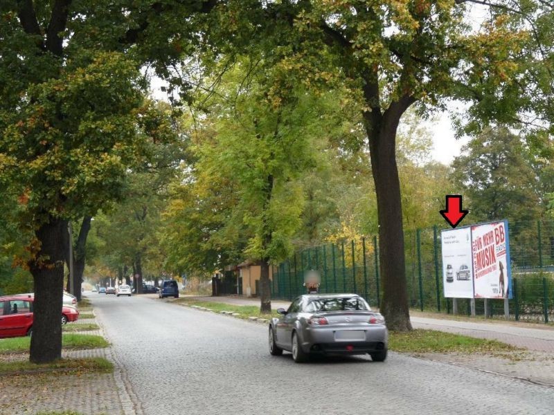 Karl-Liebknecht-Str./Sportplatz/Gaststätte