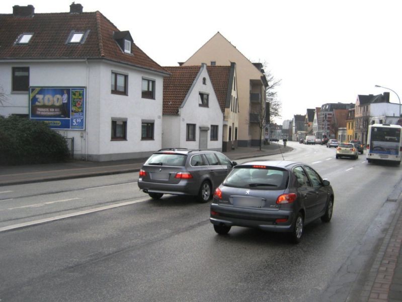 Stresemannstr. 232 li. quer