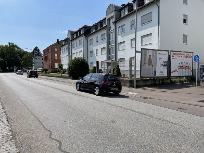 Hornstr. 25a/Wolfsgasse re. quer