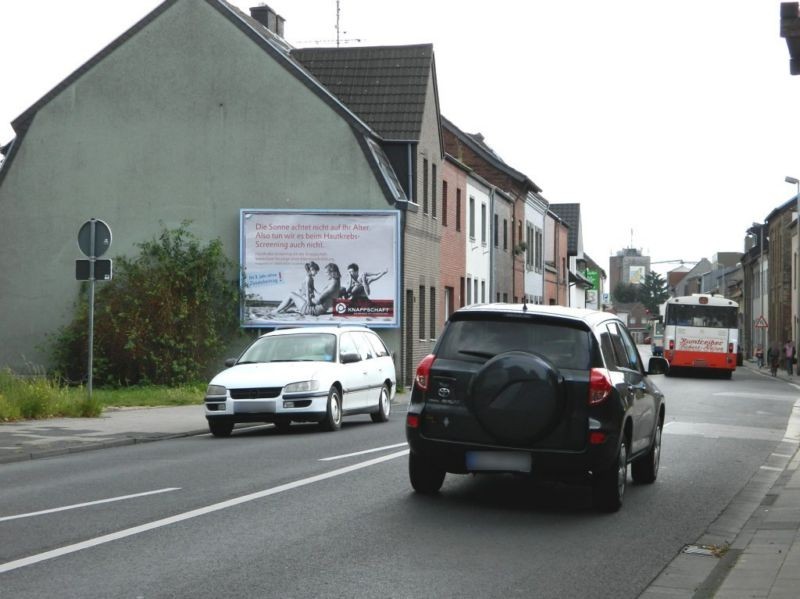 Gladbacher Str./Stadionweg li. quer