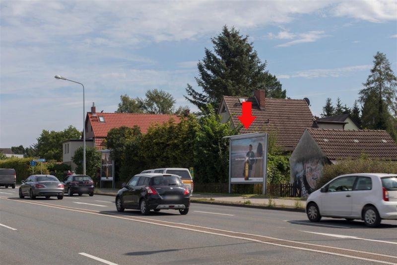 Tessiner Str./Huerbaasweg  10 re.