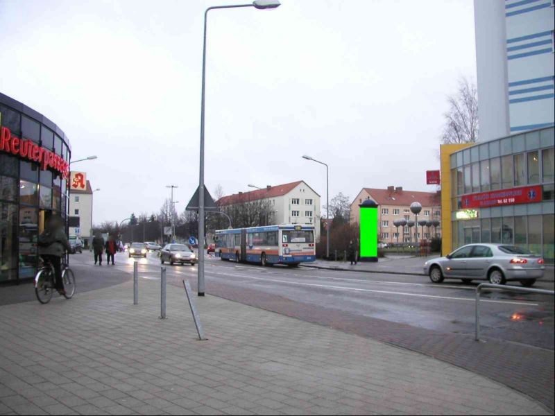 Walter- Stöcker-Str. 1d/ Markt - HS