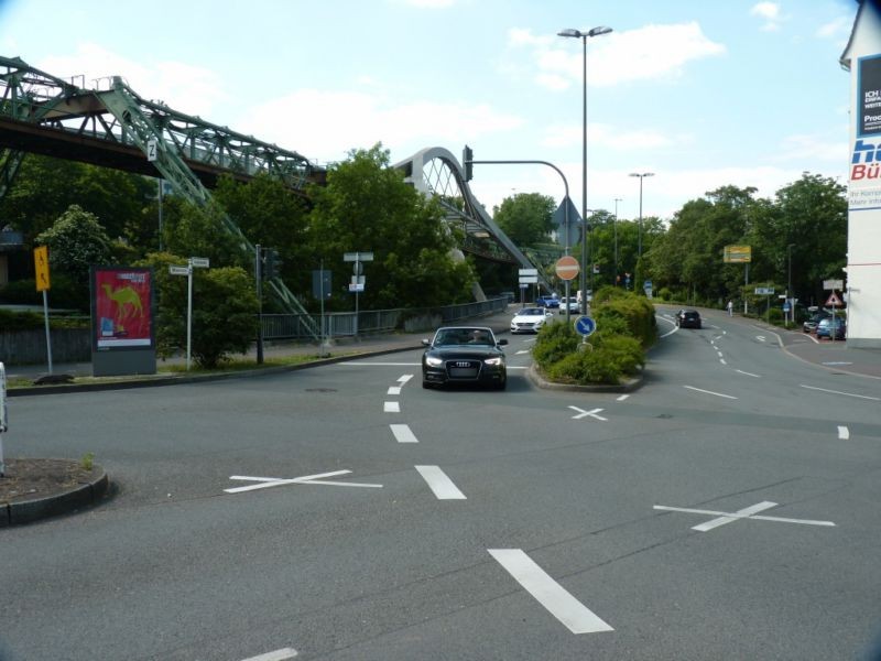 Kasinostr./Schwebebahn/HST Ohligsmühle/We.re.