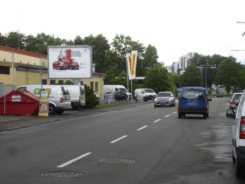 Ferdinand-Porsche-Str.   7-9/We.li. CS