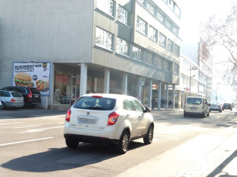 Karl-Helfferich-Str.   2 li. quer