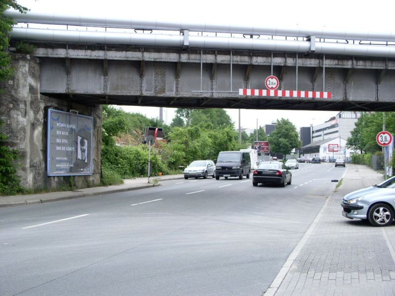 Schederhofstr./Ufg. Südl. Widerlag Nh. 105