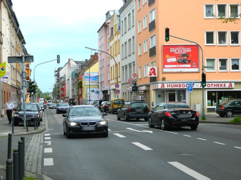 Gremberger Str./Theoderichstr. re. quer