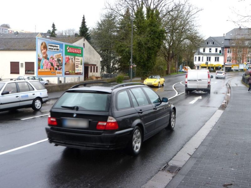 Brunnenstr.   2