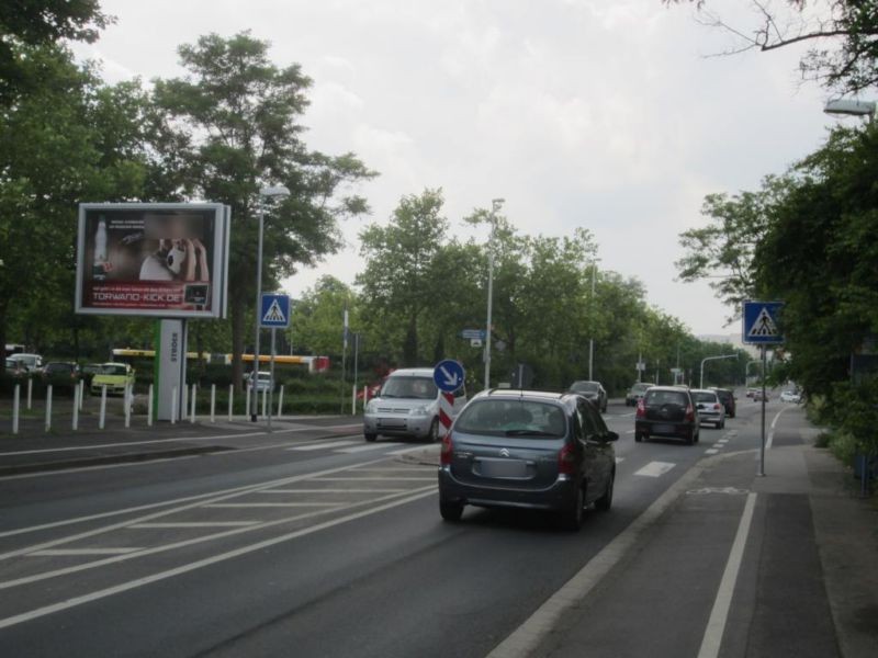 Obere Kreuzstr./Schwimmbad/We.li.