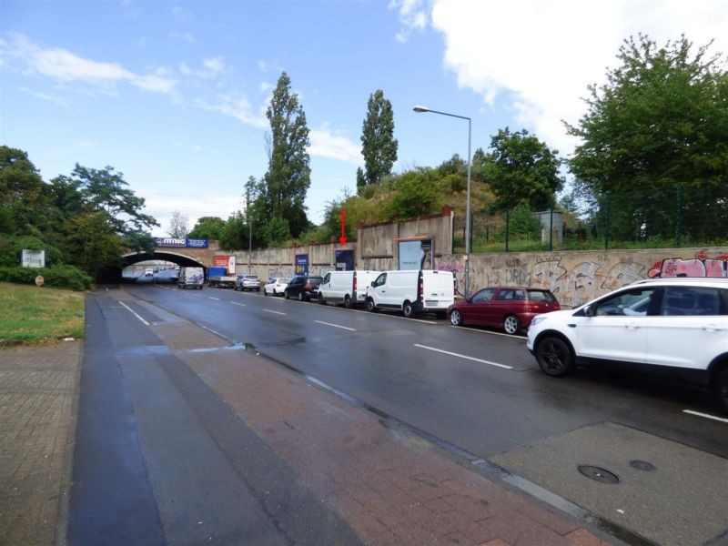 Maarweg/Mauer GEW-Werk/vor DB-Brücke mi.