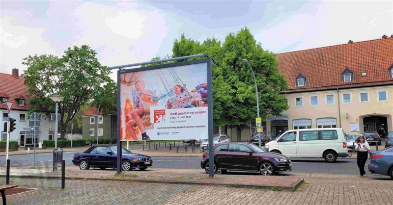 Am Schölkegraben/Swindonstr./Marktplatz zeig.