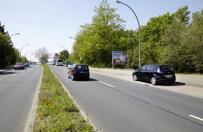 Konrad-Adenauer-Str.  71/Brücke/We.re.