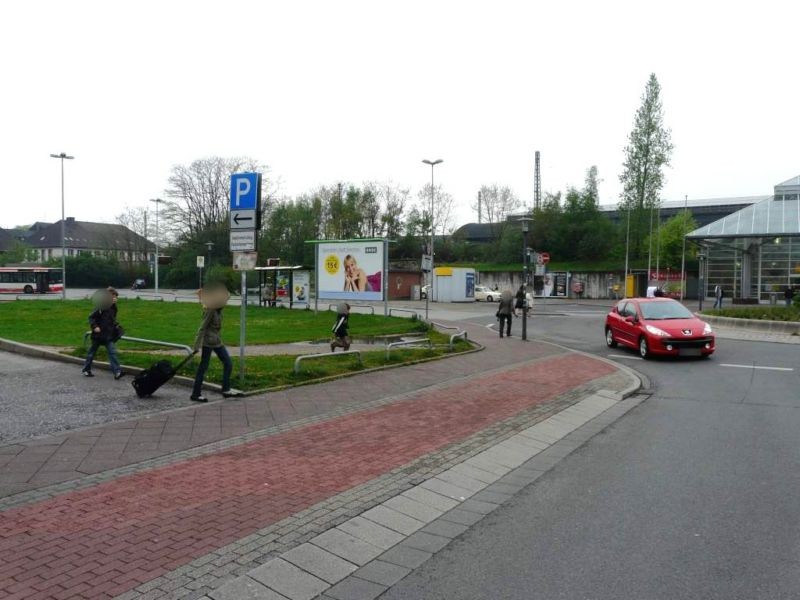 Willy-Brandt-Platz/Hbf. geg. Eing. Süd/We.li.