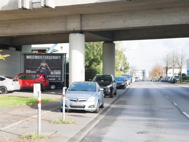 Im Lipperfeld/ÖPNV-Trasse/geg. Aufg.