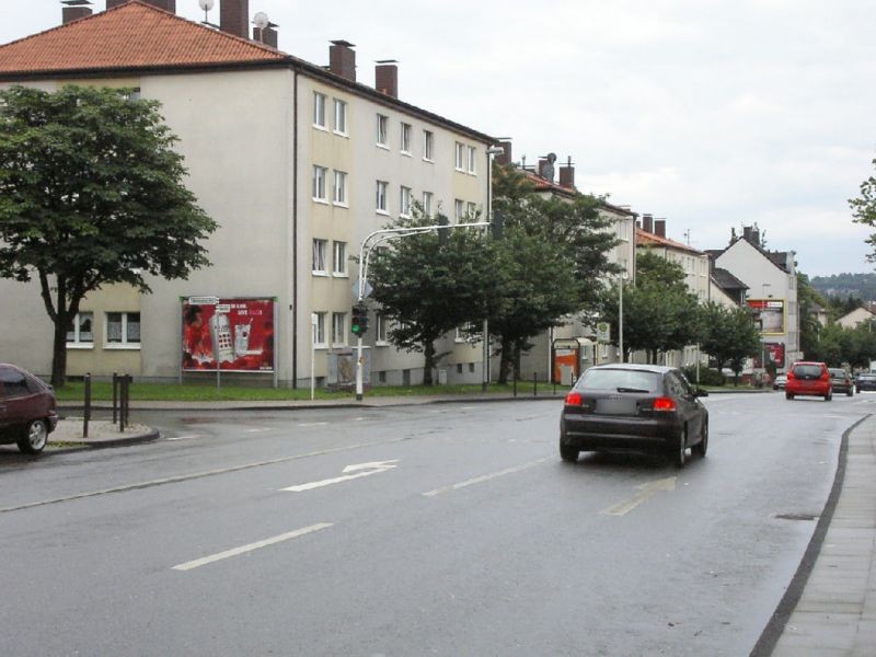 Bahnstr.  96