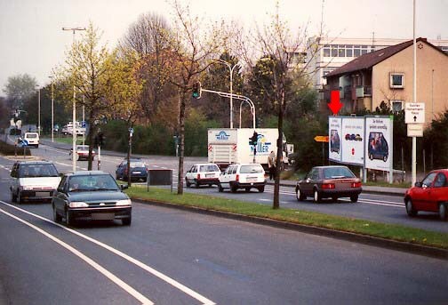 Maximilian-Kolbe-Brücke/Hohe Str.  75