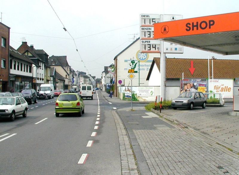 Frankfurter Str.  84/Zum Röhrichtsiefen