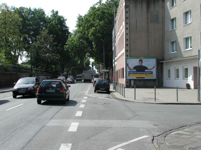 Bismarckstr. 229/Kronenstr.