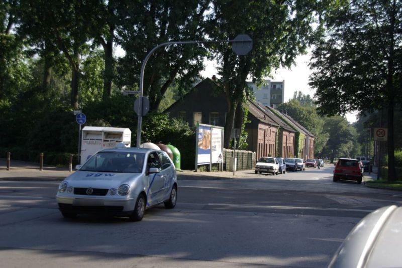 Bahnstr. neb. 18/Frankampstr.