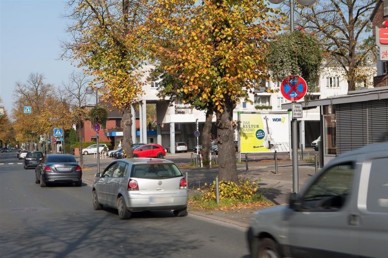 Brassertstr. neb. 104/Marktplatz re.