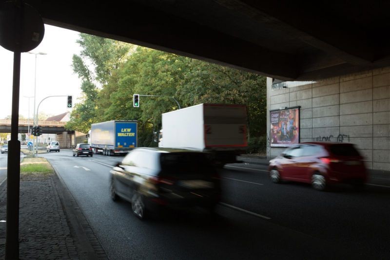 Hammerschmidtstr./BAB 42/OS li.