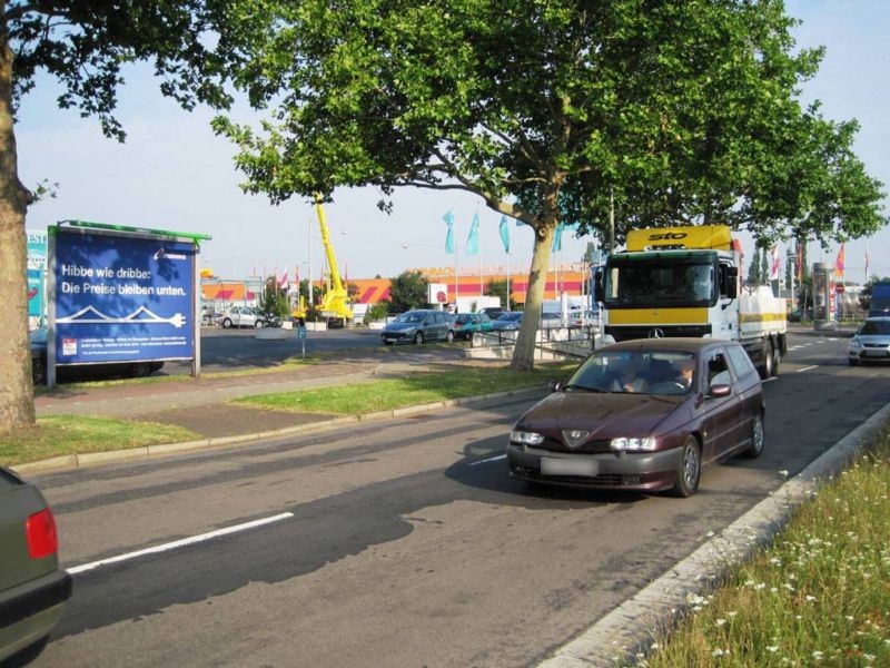 Ernst-Heinkel-Str./Hanauer Landstr.