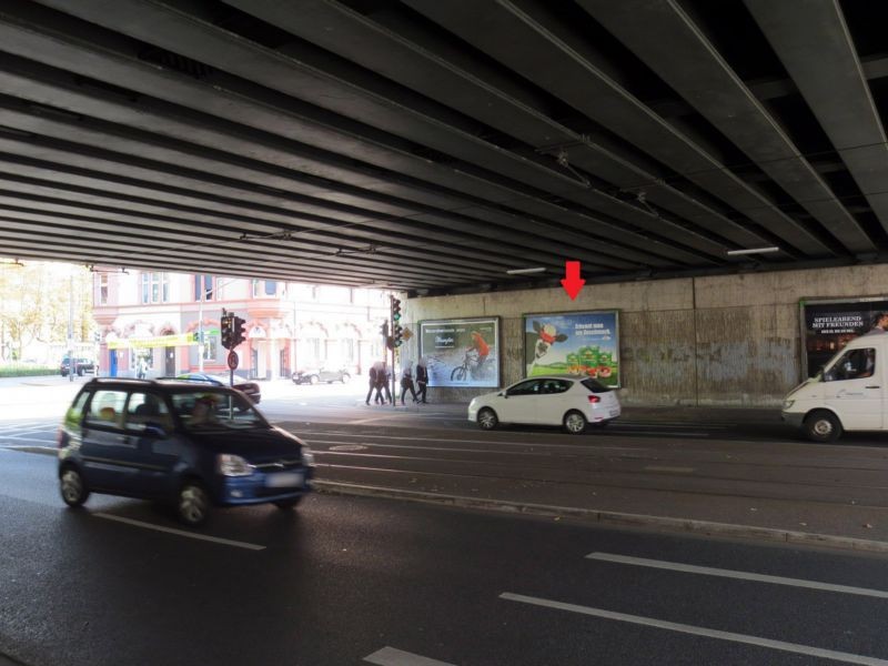 Voltastr./DB Brücke/Hamburger Allee SS re.