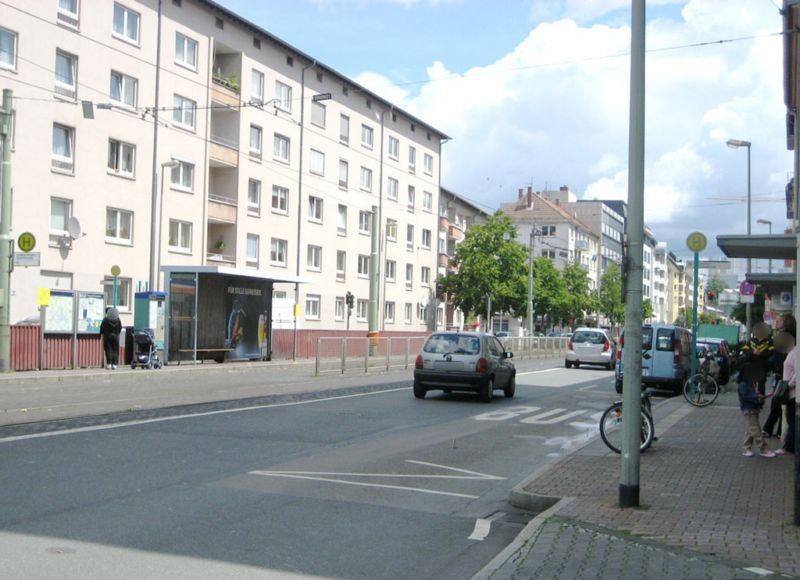 Adalbertstr. 36-42/Schloßstr. HST